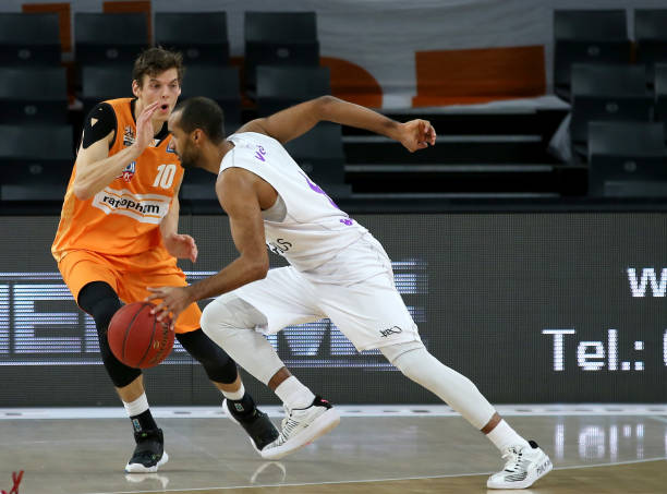 全场仅有7 全场仅有7